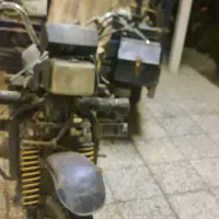 یه متور سه چرخ فلات