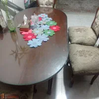 فروش مبلمان7نفره ومیز نهار خوری سلطنتی با شش صندلی