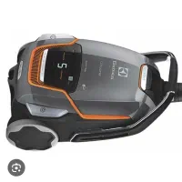 جاروبرقی الکترولوکس پلمپ