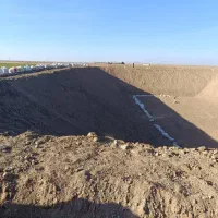 اجرای  استخرها وسدهای خاکی کشاورزی