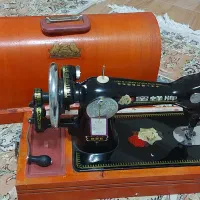 چرخ خیاطی عتیقه و آنتیک نوستالژی نو