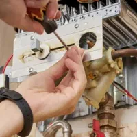 لوله باز کنی وسرویس وتعمیر ابگرمکن.پکیج.کولرابی|خدمات پیشه و مهارت|شاهین‌شهر, عطار|دیوار