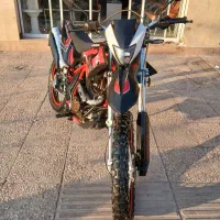 t4 تریل|موتورسیکلت|پرند, فاز ۴|دیوار