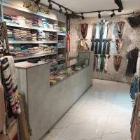 فروشنده خانم شال و روسری|استخدام بازاریابی و فروش|شیراز, عفیف‌آباد|دیوار