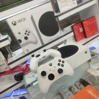 XBOX SERIE S فوق العاده تمیز در حد نو و دو دسته