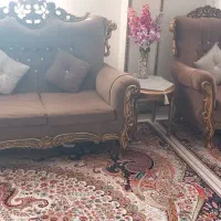 مبل ۹ نفره سلطنتی کم جا به همراه ۳ عدد میز عسلی|مبلمان خانگی و میز عسلی|رشت, عینک|دیوار