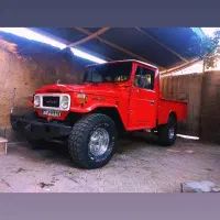 وانت تویوتا لندکروز2f