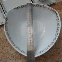 چینی ۱۸ نفره تقدیس|ظروف سرو و پذیرایی|شاهین‌شهر, حافظ جنوبی|دیوار