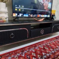 میز تلویزیون ساعت کابینت