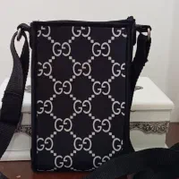 ساک کیف|کیف، کفش، کمربند|فومن, |دیوار