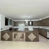 آپارتمان/فول بازسازی/تراس دار