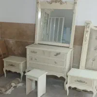 تخت خواب ۲ نفره جک دار به همراه میز آرایش|تخت و سرویس خواب|پاکدشت, پاکدشت (مامازند)|دیوار