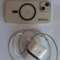 اپل iPhone 13 با آداپتور و گارد