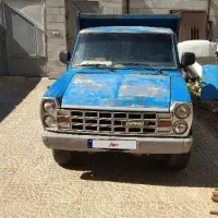 نیسان‌وانت‌کمپرسی