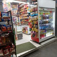 فروشنده برای سوپرمارکت