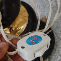 آباژور ایستاده قدیمی و کلاسیک|چراغ خواب و آباژور|یزد, |دیوار