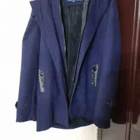 کاپشن کلاهدار