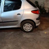 خودرو۲۰۶نقره ای تیپ۳ مدل ۸۴