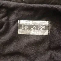 کاپشن نوی نو|لباس|رشت, باهنر|دیوار