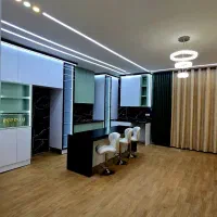 لوکس۹۲متری /حیاط آب نما دار/