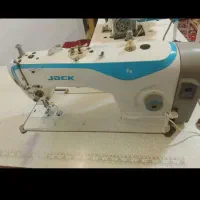 سر دوز و چرخ خیاطی