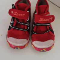 سلام کفش کودک سایز ۲۰قیمت ۱۰۰تومان|کفش و لباس بچه|اردبیل, |دیوار