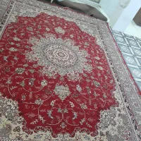 یک عدد فرش ۱۲ متری