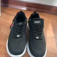 کفش اسچیکرز