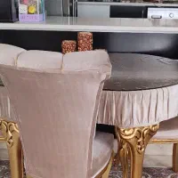 میز ناهار خوری چهار نفره در حد نو