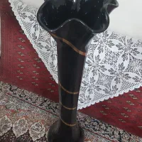 گلدان پایه بلند شیشه ای سیاه