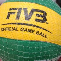 توپ والیبال مولتن و میکاساfivb|تجهیزات ورزشی|شیراز, شهرک والفجر|دیوار