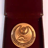 مدال مسابقات قهرمانی شنا