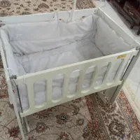 تخت کنار مادر تخت نوزاد