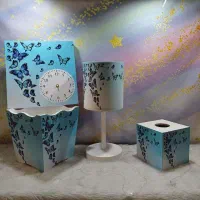 ساعت و لوستر|ساعت|قم, چهل درخت‎|دیوار