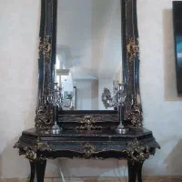 آیینه و شمعدان