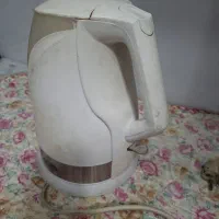 کتری برقی سالم|قوری، کتری، قهوه‌ساز دستی|قم, باجک دو|دیوار