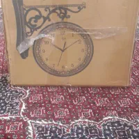 ساعت دیواری دوطرفه