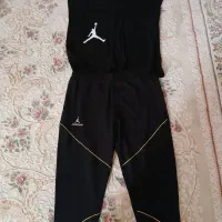 لگ و نیمتنه ورزشی|لباس|صدرا-فارس, فاز ۱|دیوار