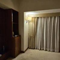 واحد ۵۱ متری بریانک هفت چنار