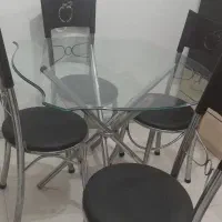 میزغذاخوری