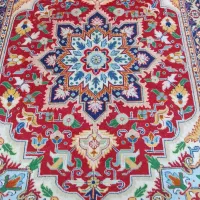 قالیچه ۱ونیم در۲دستباف سالم وخوابدار