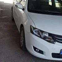 فروش فوری آریو دنده ایz300)1600cc)