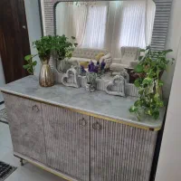 اینه و کنسول