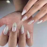 کاشت ناخن حرفه ای فقط۴۳۰