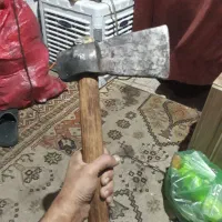 تبر قدیمی دسته بلند|کوهنوردی و کمپینگ|قزوین, |دیوار