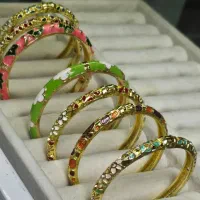 اکسسوری زنانه گوشواره بنگل