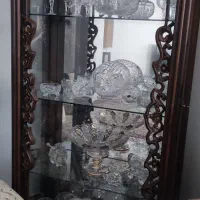 ویترین سالم چوب گردو|بوفه، ویترین، کنسول|قم, پردیسان|دیوار