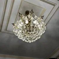 سنگ یا مروارید،کریستال
