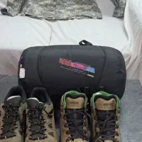 کفش و لباس برندهای اورجینال   و کیسه خواب