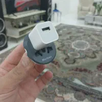 شارژر ایفون در حد نو